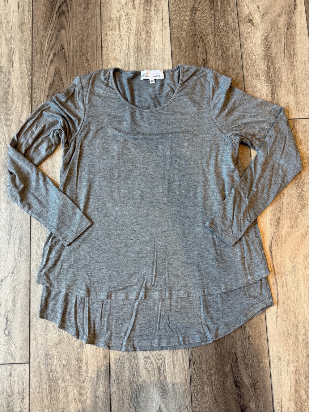 Elliott Lauren- Modal Comfy Gray Long-Sleeve Scoop Neck Tunic Top